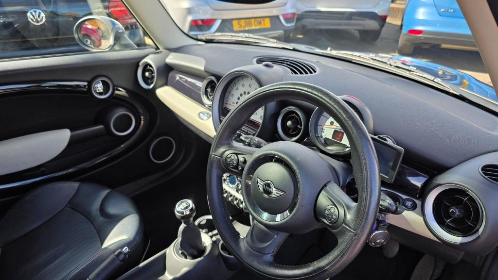 Used MINI Hatch 2010 for sale - 78199822: Photo 13