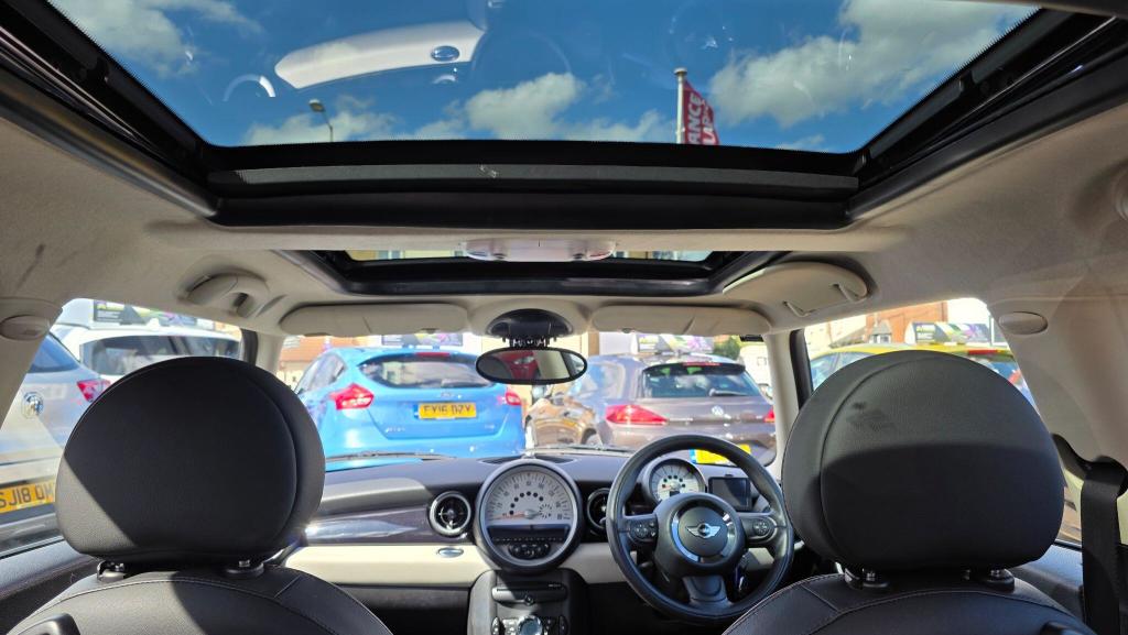 Used MINI Hatch 2010 for sale - 78199822: Photo 19