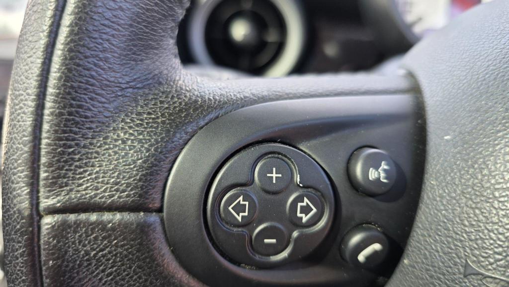 Used MINI Hatch 2010 for sale - 78199822: Photo 25