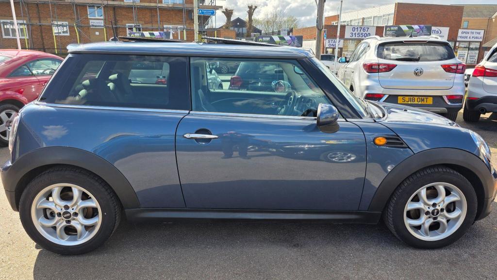 Used MINI Hatch 2010 for sale - 78199822: Photo 8