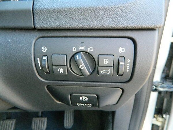 Used Volvo S60 2012 for sale - 73865556: Photo 38