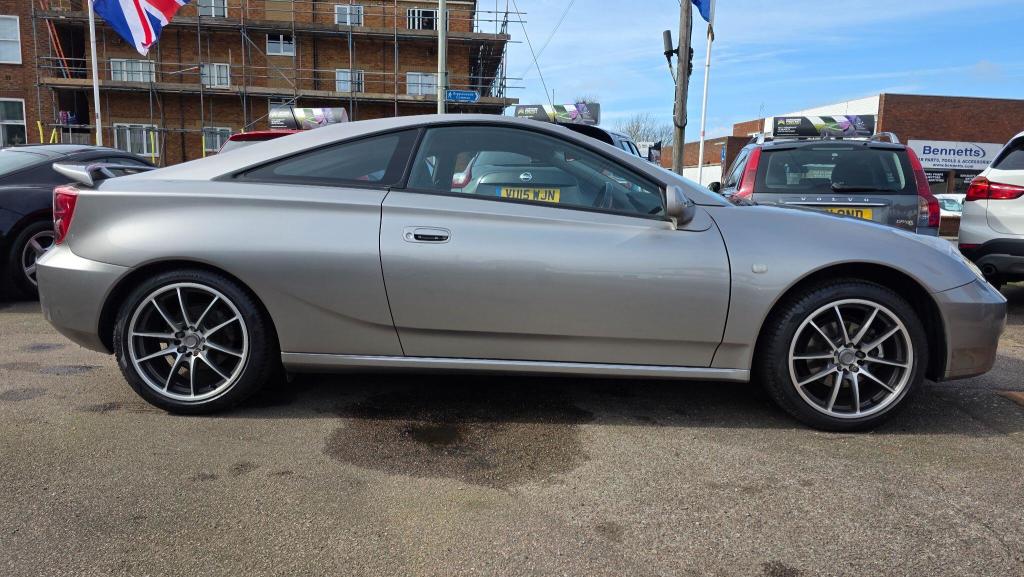 Used Toyota Celica 2004 for sale - 77355011: Photo 11