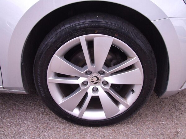 Used Skoda Superb 2020 for sale - 75242125: Photo 23