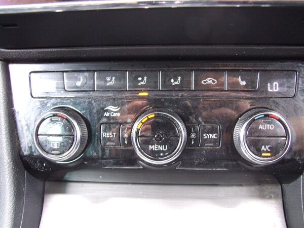 Used Skoda Superb 2020 for sale - 75242125: Photo 51