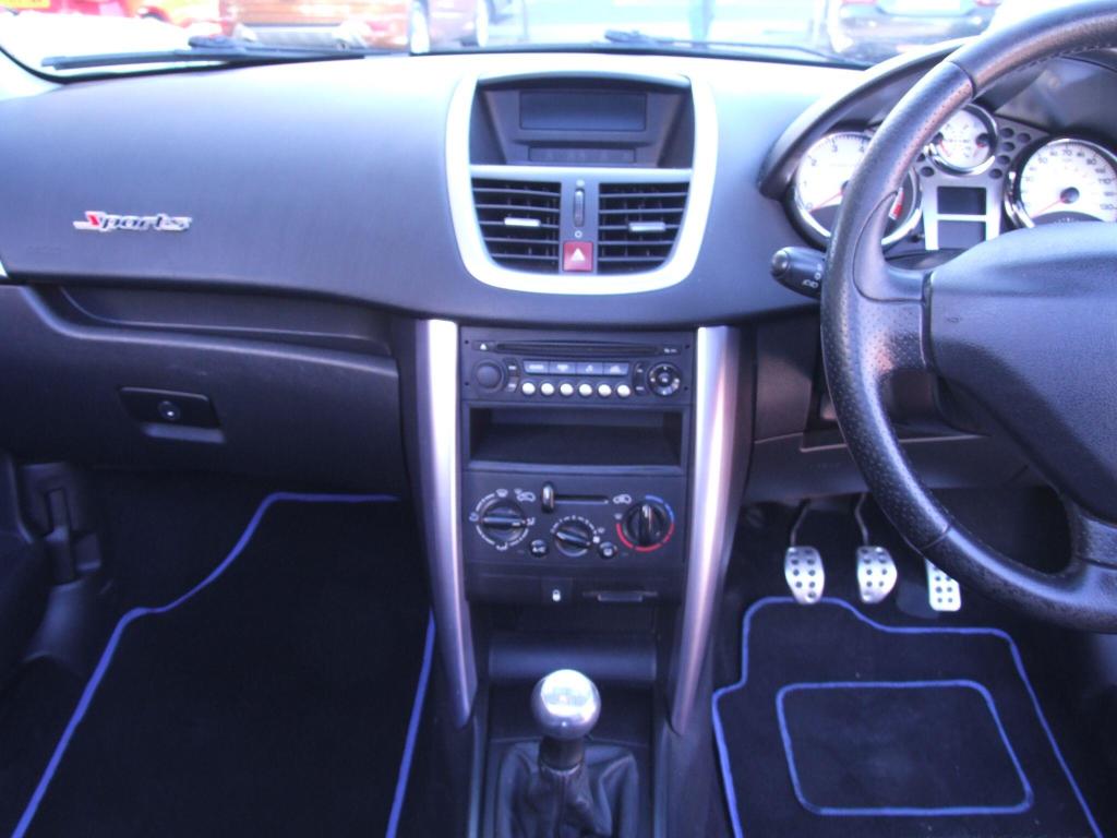 Used Peugeot 207 CC 2007 for sale - 75078273: Photo 38