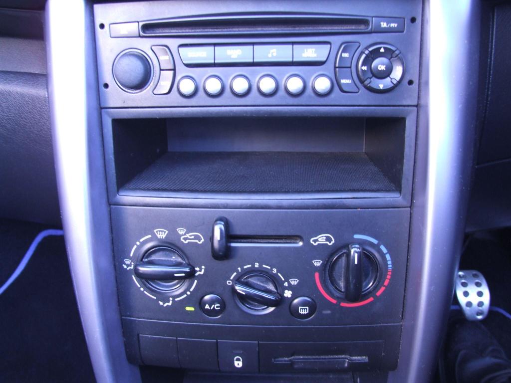 Used Peugeot 207 CC 2007 for sale - 75078273: Photo 42