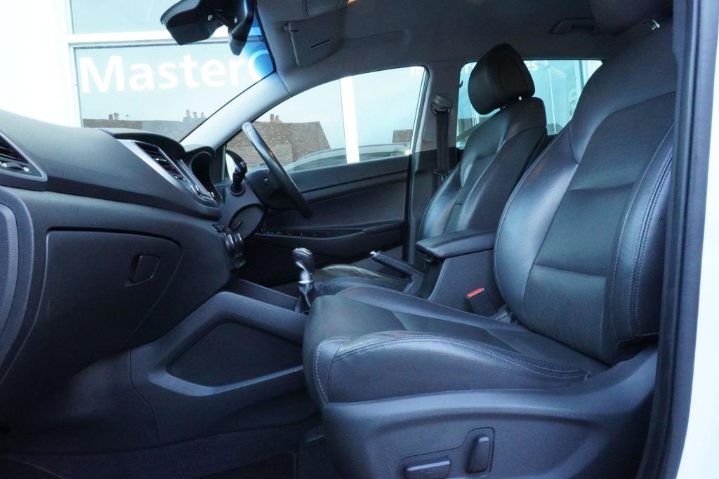 Used Hyundai TUCSON 2017 for sale - 76590658: Photo 41