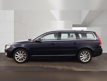 Used Volvo V70 2016 for sale - 78644698: Photo
