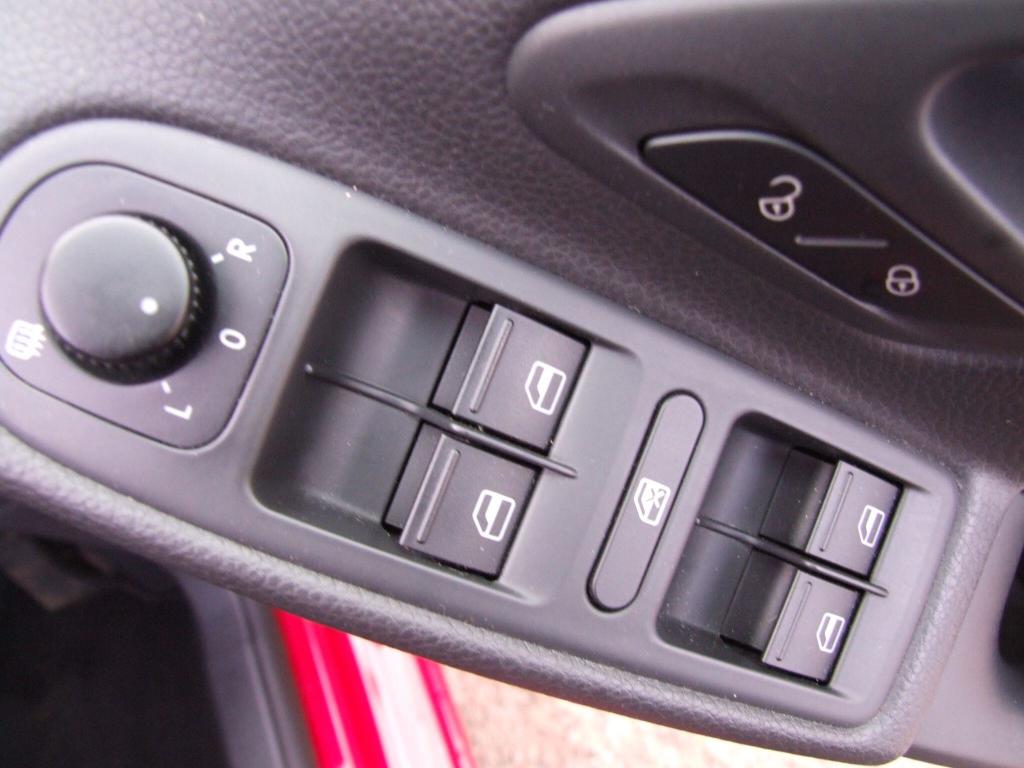 Used Volkswagen Golf 2012 for sale - 76231519: Photo 19