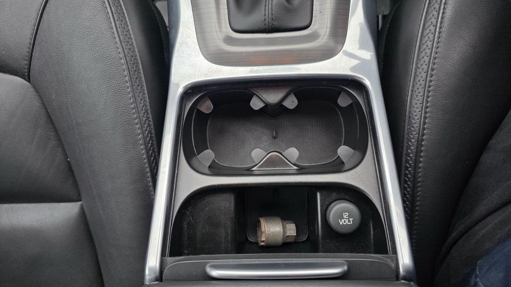 Used Volvo XC70 2015 for sale - 77350366: Photo 20