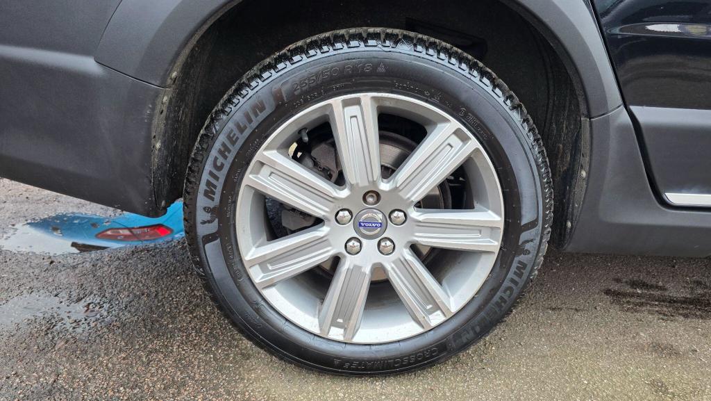 Used Volvo XC70 2015 for sale - 77350366: Photo 22