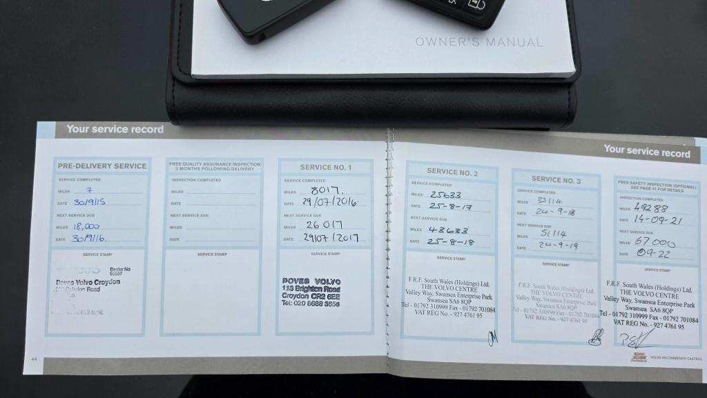 Used Volvo XC70 2015 for sale - 77350366: Photo 32