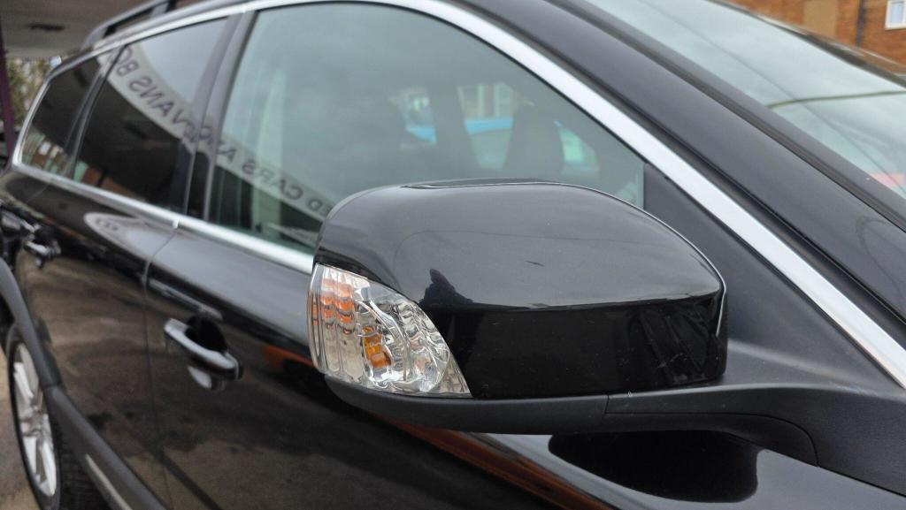 Used Volvo XC70 2015 for sale - 77350366: Photo 36