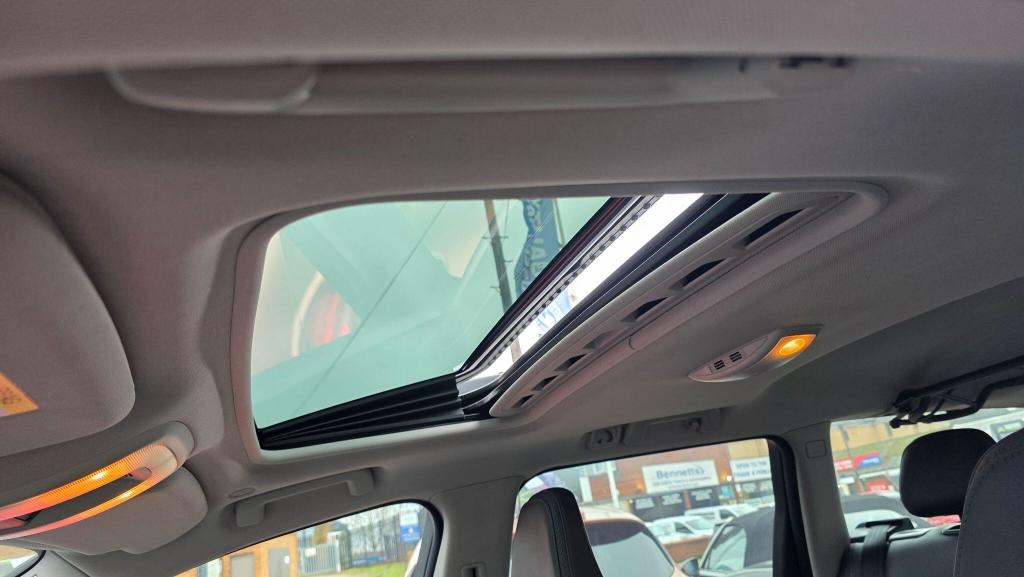 Used Volvo XC70 2015 for sale - 77350366: Photo 53