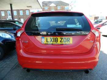 Used Volvo V60 2018 for sale - 73825559: Photo