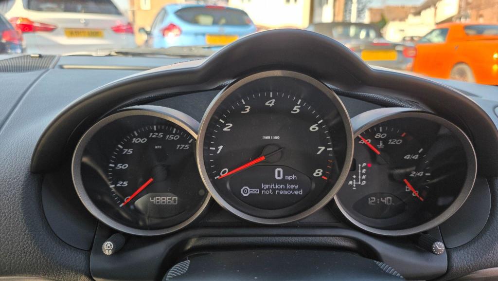 Used Porsche Cayman 2010 for sale - 77436169: Photo 37