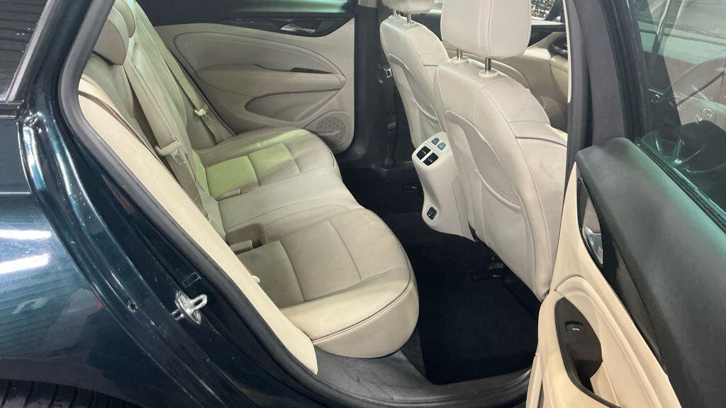 Used Vauxhall Insignia 2017 for sale - 77477108: Photo 9