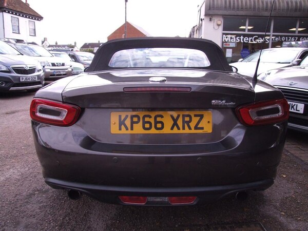 Used Fiat 124 Spider 2016 for sale - 75444737: Photo 13
