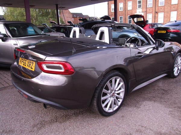 Used Fiat 124 Spider 2016 for sale - 75444737: Photo 3