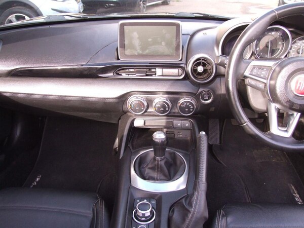 Used Fiat 124 Spider 2016 for sale - 75444737: Photo 42