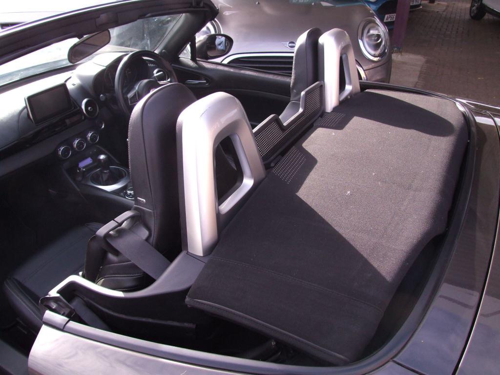 Used Fiat 124 Spider 2016 for sale - 75444737: Photo 47