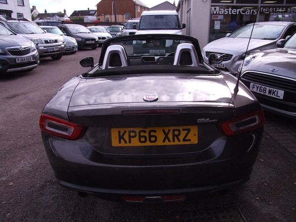Used Fiat 124 Spider 2016 for sale - 75444737: Photo 8