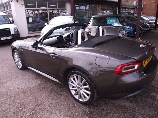 Used Fiat 124 Spider 2016 for sale - 75444737: Photo 9