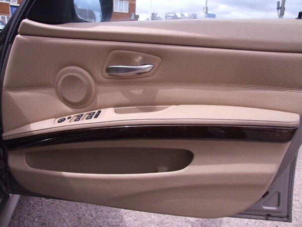 Used BMW 3 Series 2009 for sale - 74963506: Photo 31