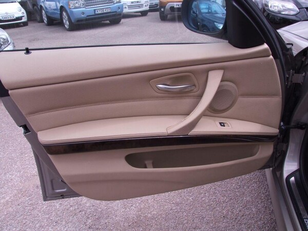 Used BMW 3 Series 2009 for sale - 74963506: Photo 38