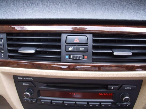 Used BMW 3 Series 2009 for sale - 74963506: Photo 46