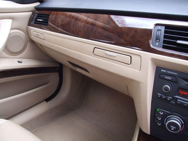 Used BMW 3 Series 2009 for sale - 74963506: Photo 54