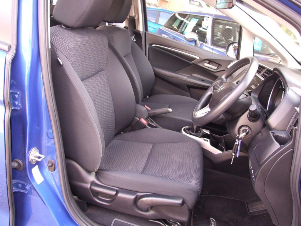 Used Honda Jazz 2018 for sale - 75753428: Photo 25