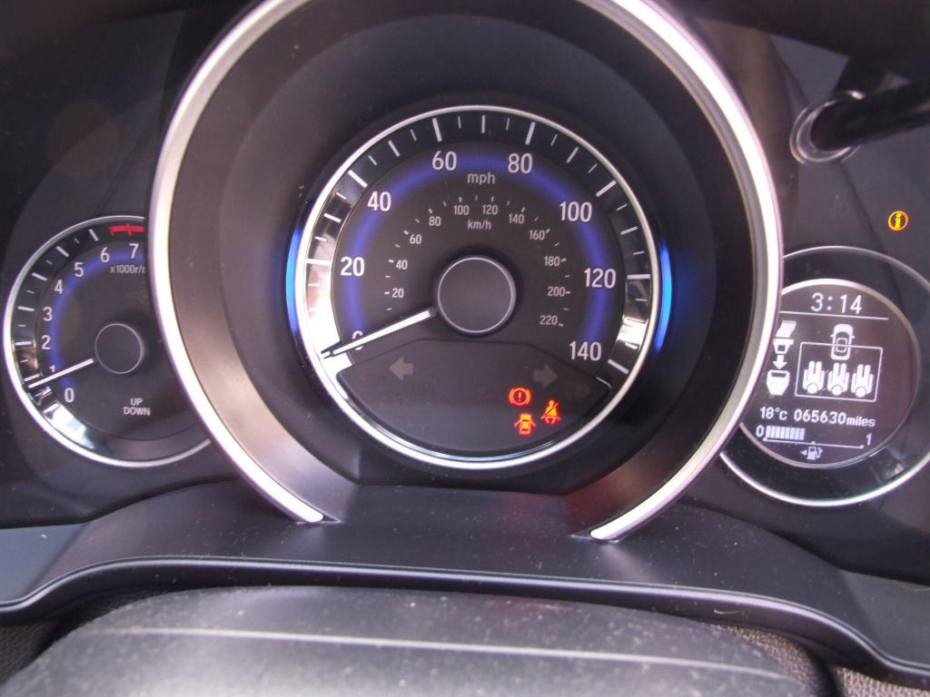 Used Honda Jazz 2018 for sale - 75753428: Photo 32