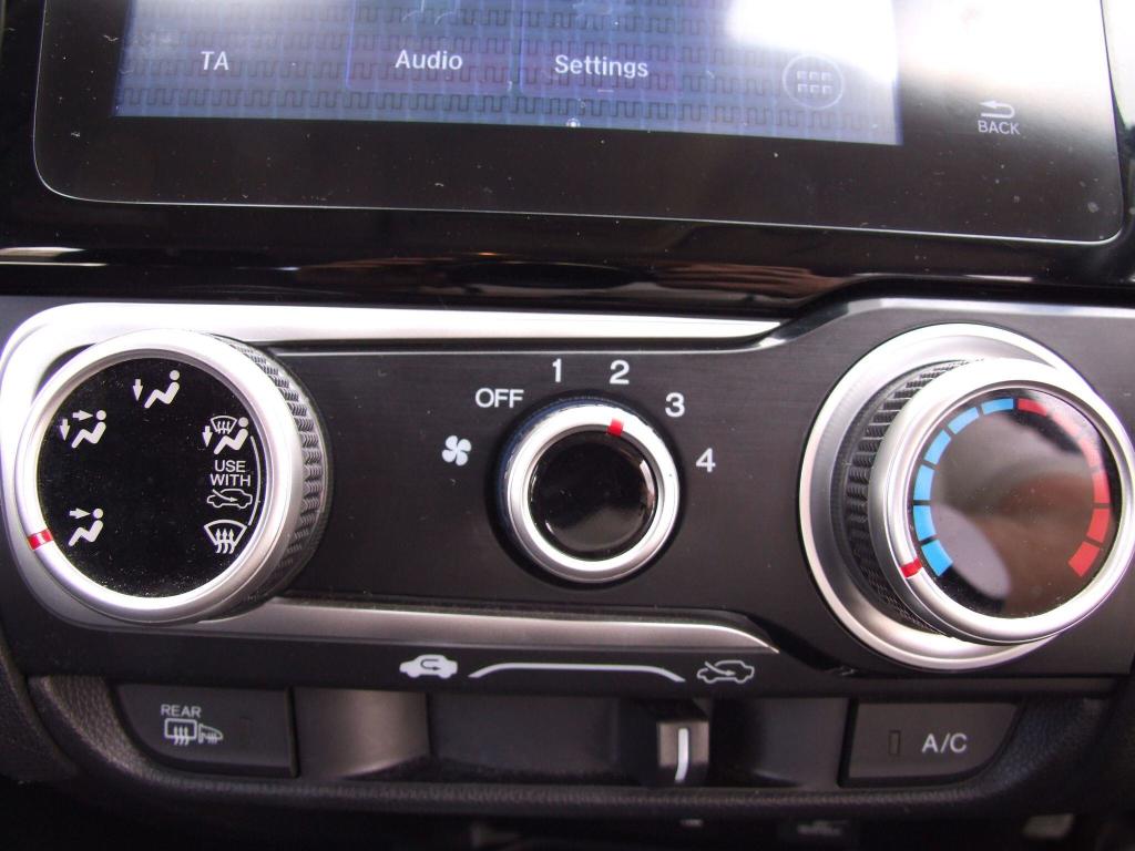 Used Honda Jazz 2018 for sale - 75753428: Photo 43