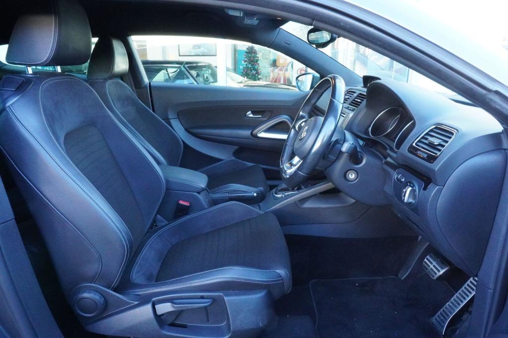 Used Volkswagen Scirocco 2017 for sale - 76985471: Photo 11