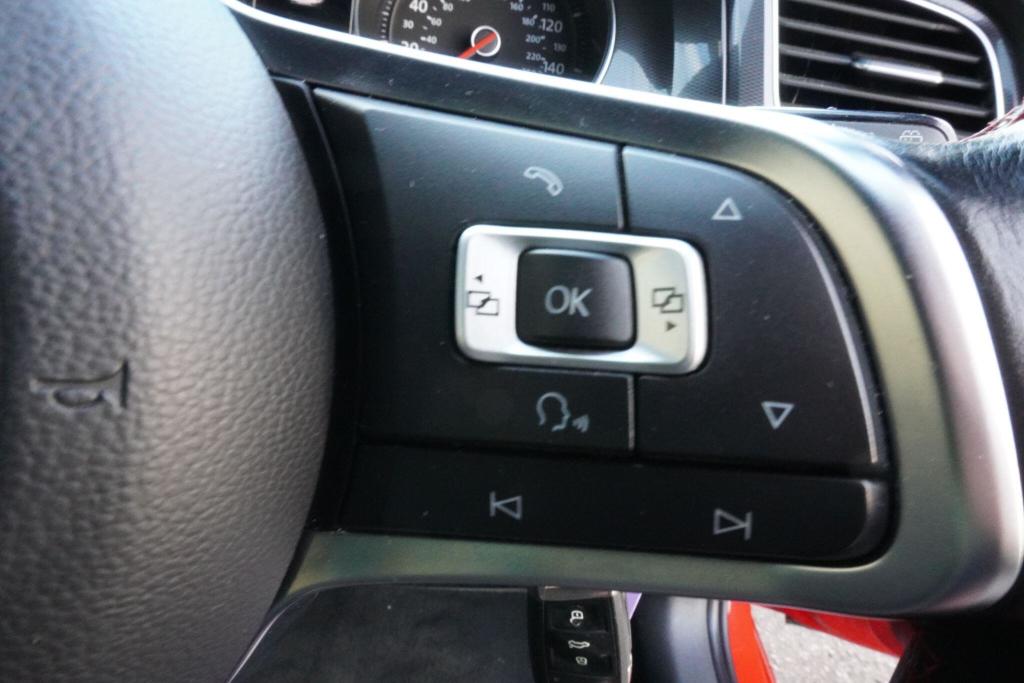 Used Volkswagen Golf 2014 for sale - 76231518: Photo 16