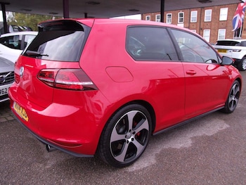 Used Volkswagen Golf 2014 for sale - 76231518: Photo 3