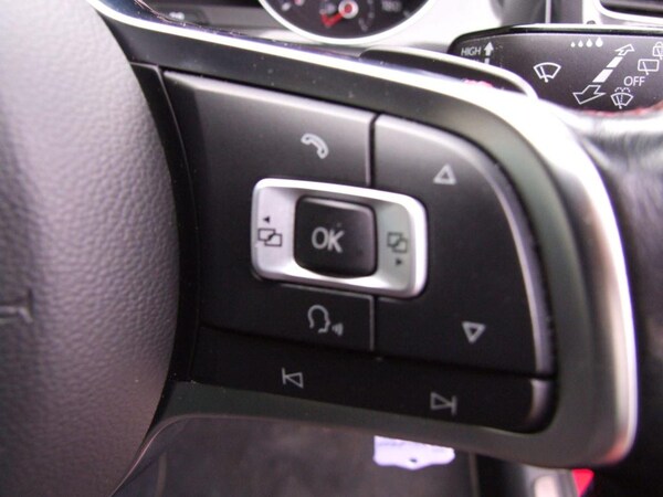 Used Volkswagen Golf 2014 for sale - 76231518: Photo 42