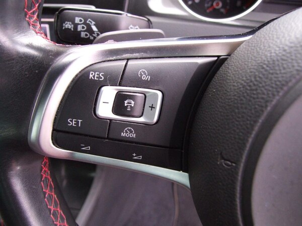 Used Volkswagen Golf 2014 for sale - 76231518: Photo 43