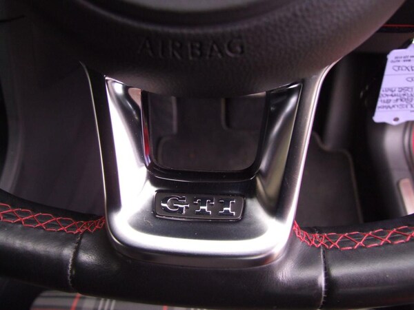 Used Volkswagen Golf 2014 for sale - 76231518: Photo 44