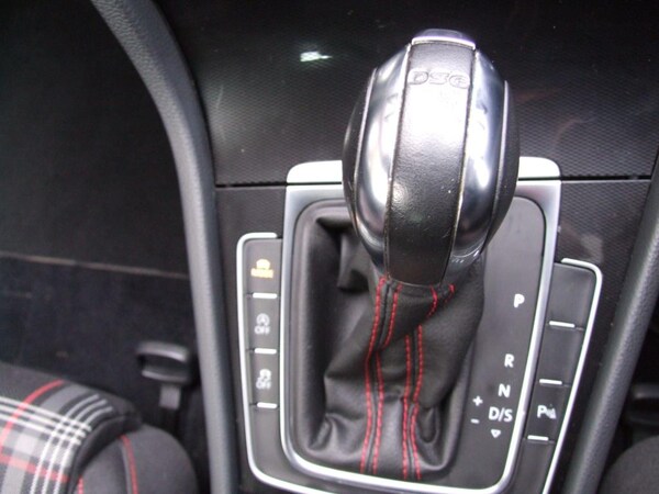 Used Volkswagen Golf 2014 for sale - 76231518: Photo 57