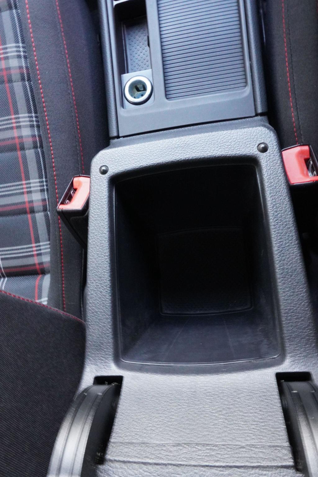 Used Volkswagen Golf 2014 for sale - 76231518: Photo 59