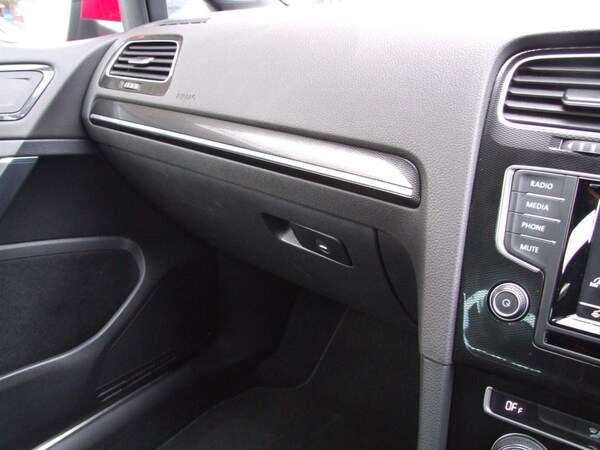 Used Volkswagen Golf 2014 for sale - 76231518: Photo 62