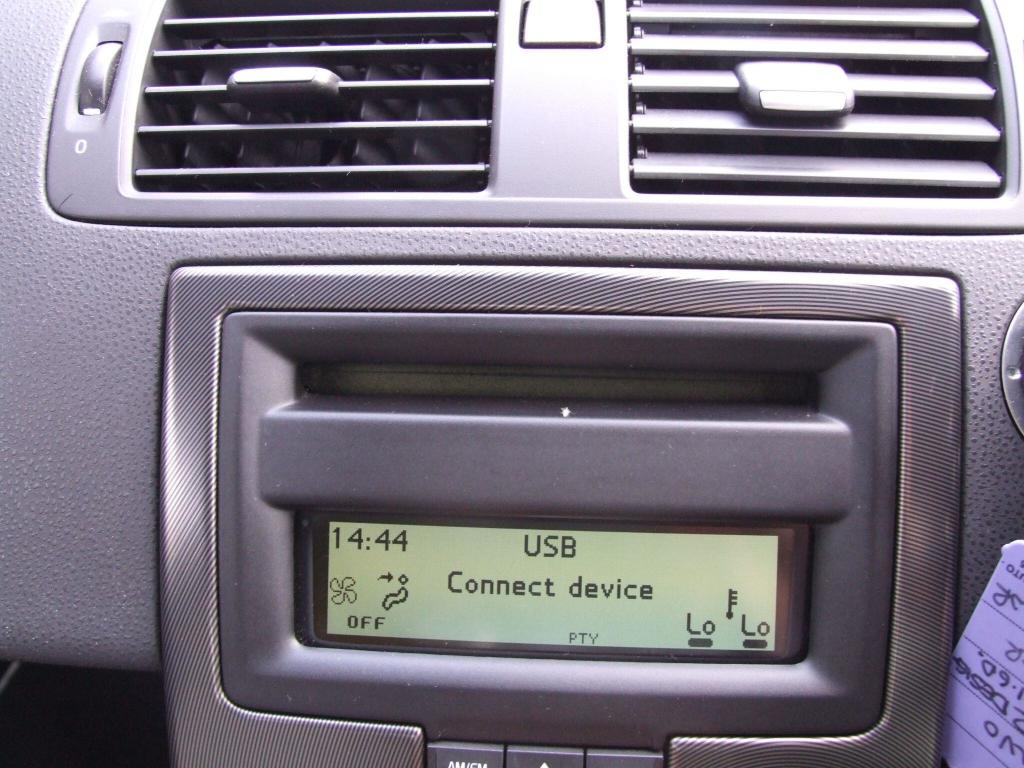 Used Volvo C30 2009 for sale - 74707594: Photo 35