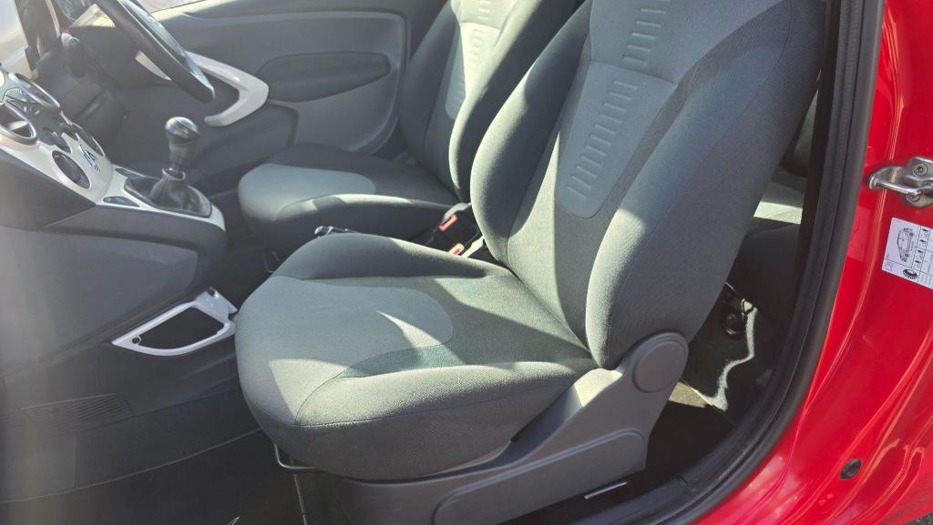 Used Ford Ka 2013 for sale - 78123890: Photo 35