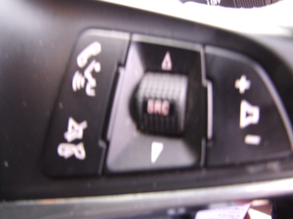 Used Vauxhall ADAM 2015 for sale - 76172814: Photo 32