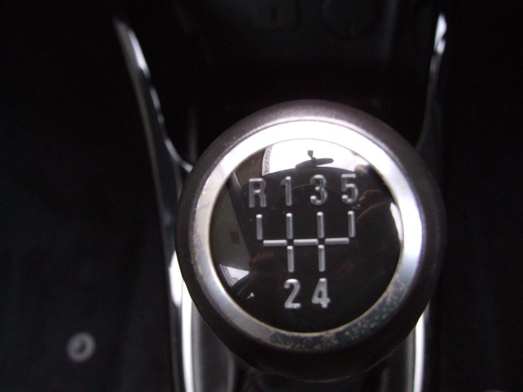 Used Vauxhall ADAM 2015 for sale - 76172814: Photo 40