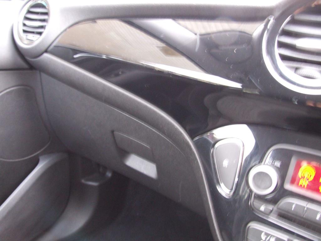Used Vauxhall ADAM 2015 for sale - 76172814: Photo 42