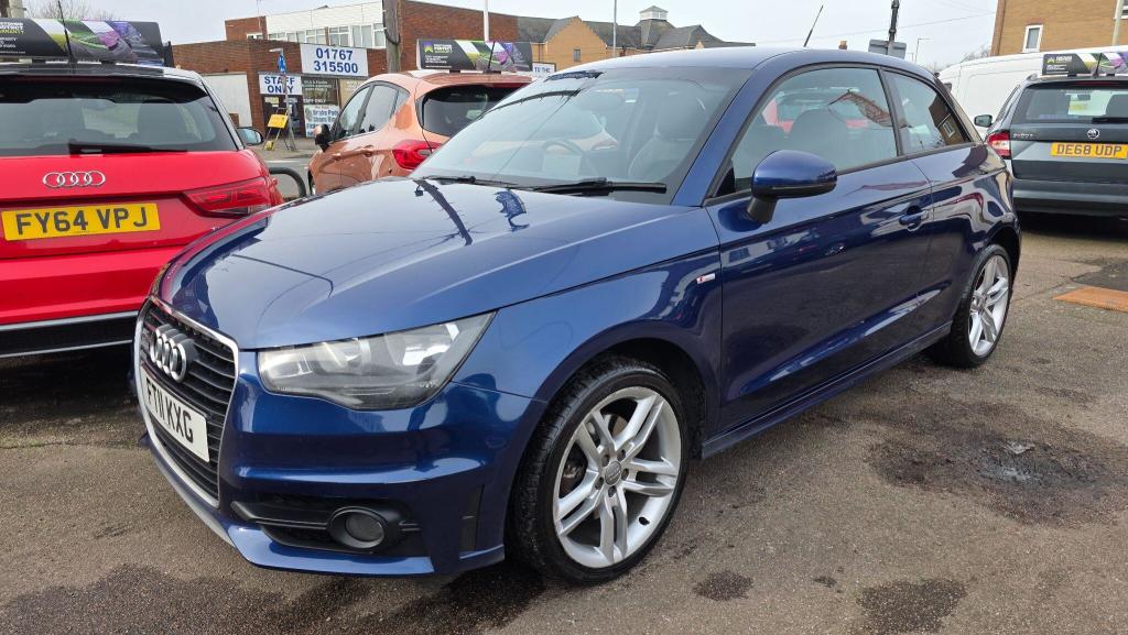 Used Audi A1 2011 for sale - 77571104: Photo 3