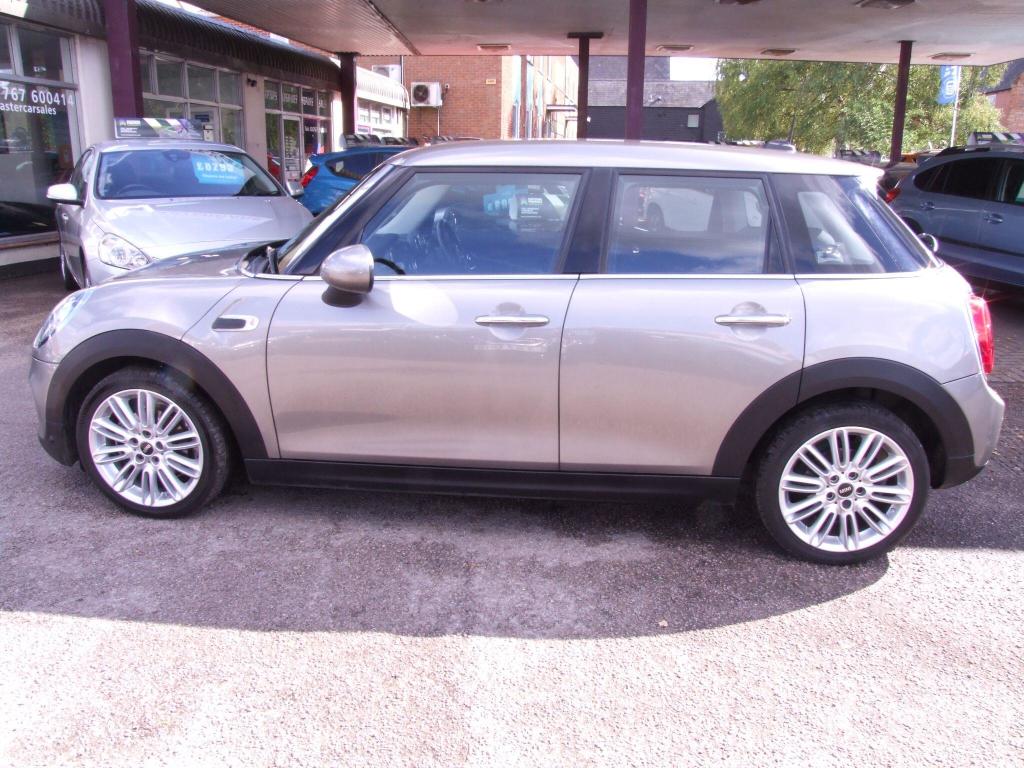 Used MINI Hatch 2018 for sale - 75606563: Photo 11